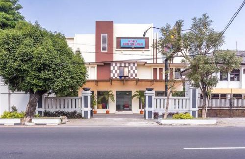 Yogyakarta Hotel | RedDoorz near XT Square 2