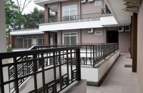 Pasteur House | RedDoorz Plus near Sukajadi 2