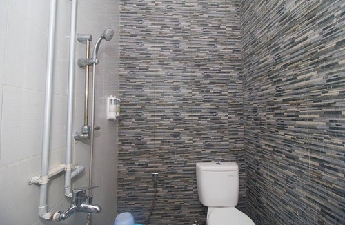 Sampang House | RedDoorz Plus Syariah near Alun Alun Sampang