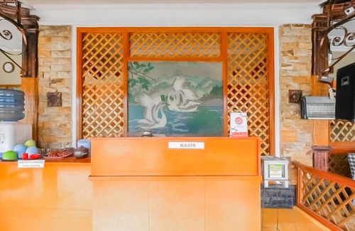 Tasikmalaya Hotel | RedDoorz Syariah at Bumi Eyang Enin Homestay Tasikmalaya