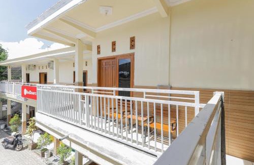 Pasuruan Hotel | RedDoorz Syariah near Alun Alun Pasuruan