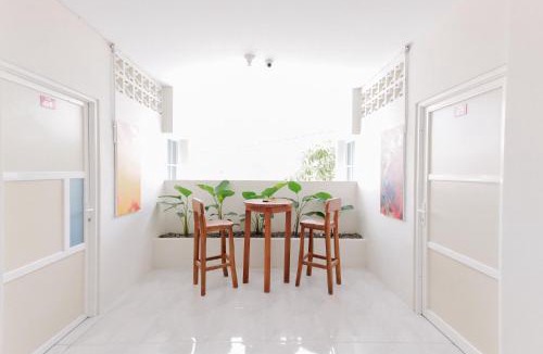 Nganjuk Hotel | RedDoorz Syariah near GOR Bung Karno Nganjuk