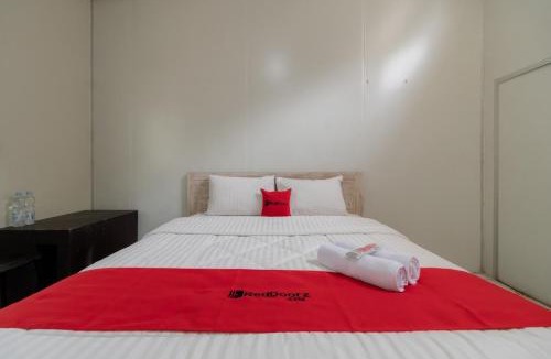 South Tambun Hotel | RedDoorz @ Taman Green Legon
