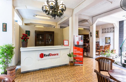 Solo City Centre House | RedDoorz @ Urip Sumoharjo Solo