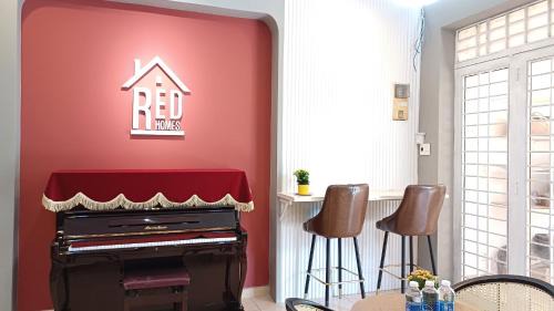 Thu Duc Hostel | REDHOME DORM