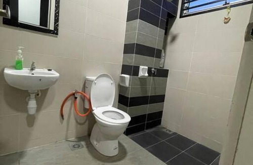 Seremban House | Redup Homestay- Happy Place
