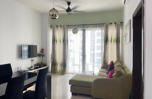 Chow Kit Hostel | Regalia Melrose Hostel
