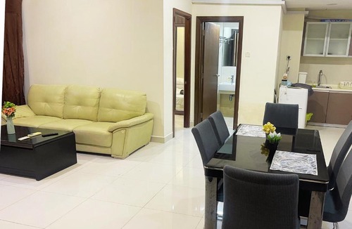Chow Kit Apartment | Regalia Residence KLCC Upper View Sky Pool Suite