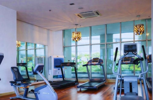 Chow Kit Apartment | Regalia Residence KLCC Upper View Sky Pool Suite