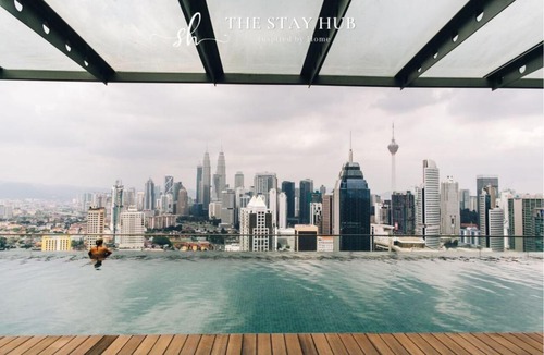 Chow Kit Apartment | Regalia Residence The Sky Pool Suite