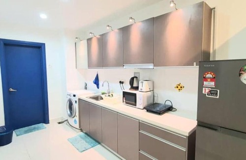 Chow Kit House | Regalia Suites with Infinity Pool KL - by Staycation Homes