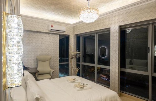 Downtown Kota Kinabalu Apartment | Regis by Ritz - A Member of The Luxury Hotel Group