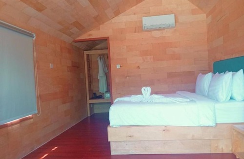 Koh Rong Resort | Relaxing 1-bedroom resort with AC in peaceful Preah Sihanouk #8