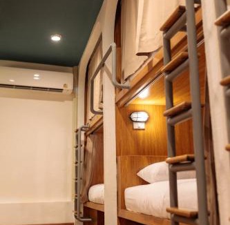 Talat Yot Hostel | Rere Hostel - รีรีโฮสเทล