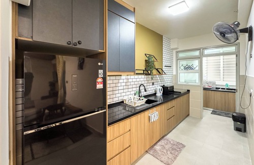 Sungai Buloh Apartment | Residensi Suasana Damai by Airhost