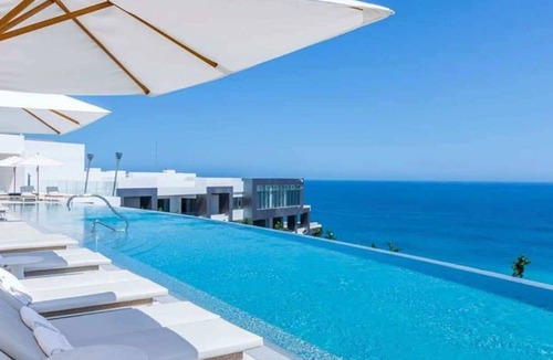 Palmilla Resort | Resort Junior Suite 2 queen beds ocean view beach AC in perfect Cabo San Lucas