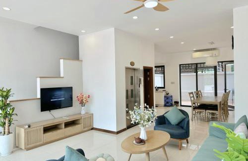 Ha Long Apartment | Resort royal lotus Ha Long