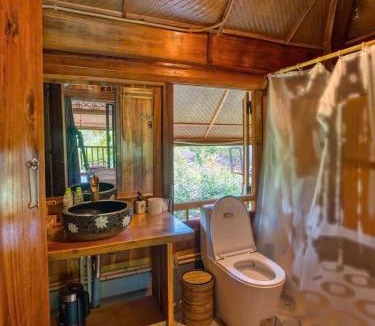Vinh Yen Apartment | Retreat Lương Sơn Hoa Ban, Hoà Bình