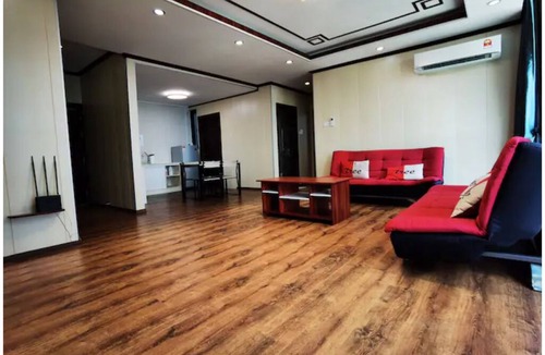 Kuching Apartment | Ricky's Homestay 13 @ Vivacity Megamall