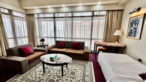 Imbi Apartment | Rihanna service suite at times square