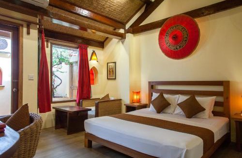 Kampot Hotel | Rikitikitavi