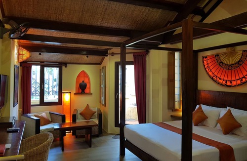 Kampot Hotel | Rikitikitavi