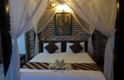 Tebrau Hotel | Rina Balinese Resort