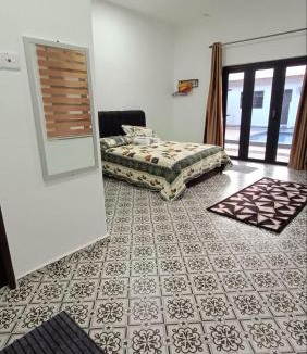 Kampung Pasir Tebakang House | Rina Homestay and Roomstay