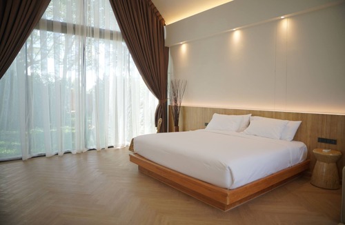 Kanchanaburi Hotel | River Kwai Kiri Resort