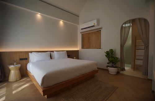 Kanchanaburi Hotel | River Kwai Kiri Resort