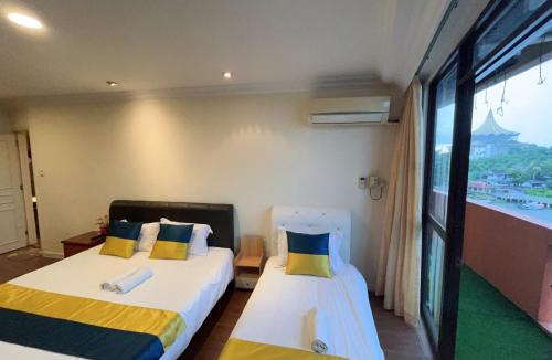 Kampung Surabaya Apartment | Riverbank suites 405