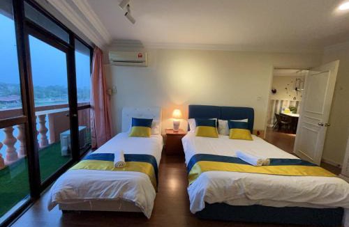 Kampung Surabaya Apartment | Riverbank suites 405