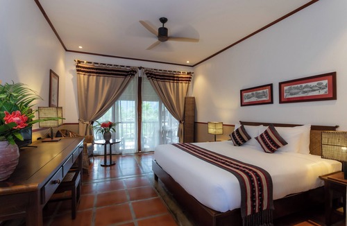 Vang Vieng Resort | Riverside Boutique Resort, Vang Vieng