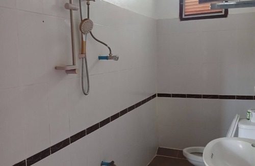 Vang Vieng Hostel | Riverside Garden Hostel