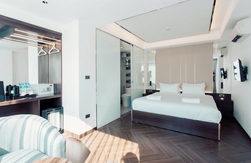 Vientiane Hotel | Riverside Hotel