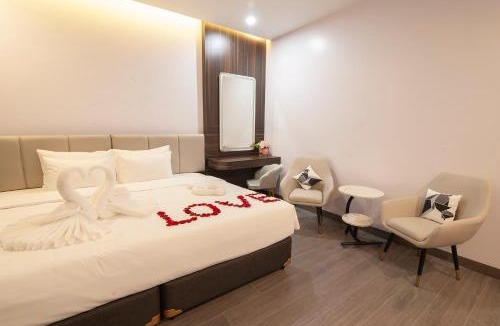 Quang Yen Hotel | Riverside Quảng Yên Hotel