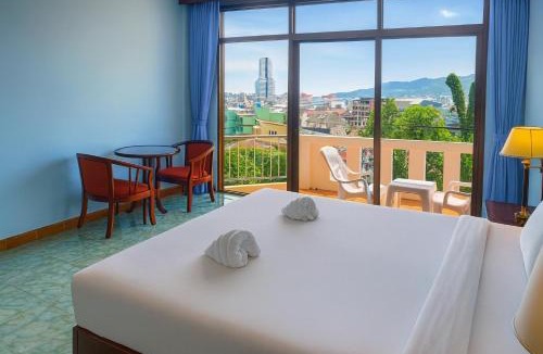 Nanai Road Hotel | Riviera Patong