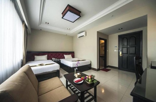 Krong Kaeb Hotel | Rock Royal Hotel & Resort