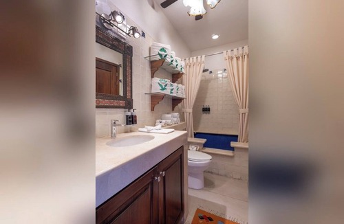 Amapas House | Rooftop 1-BR Penthouse w/Ocean Views and Private Hot Tub at Luxury Resort