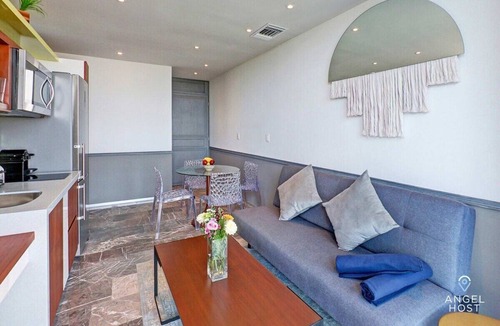 Downtown Condo | Rooftop Pools with Ocean Views on 5th Avenue