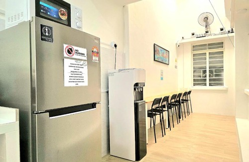 Downtown George Town House | Room at Jln Burma near Gleneagles Island Northern Heart Loh Guan Lye Hospital