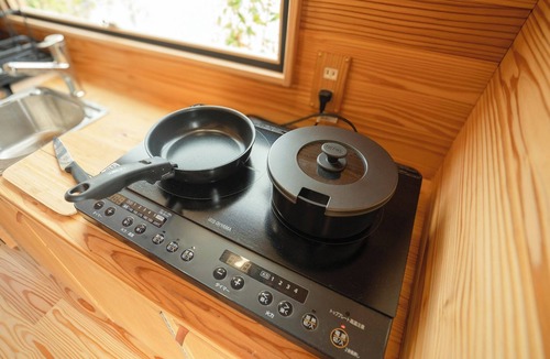 Utsunomiya Cottage | Room only 1 night plan Wooden trailerstyle tiny house lodging bedding futon /Utsunomiya Tochigi