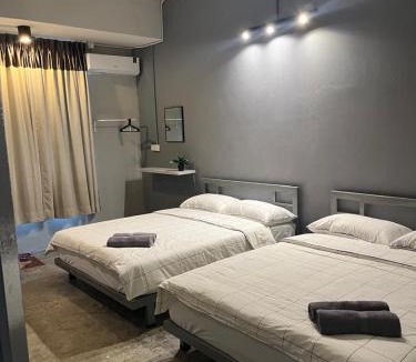 Taman Jubilee House | Roomah Ipoh En-suite attached-Bath R2
