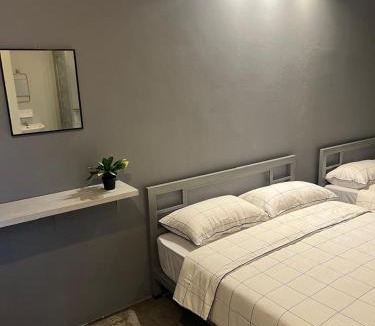 Taman Jubilee House | Roomah Ipoh En-suite attached-Bath R2