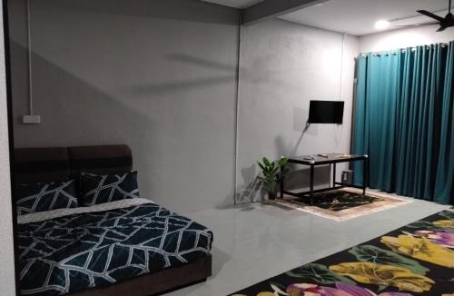 Kampung Telaga Bata House | Roomstay Ust Omar