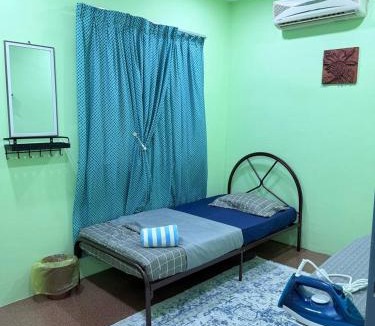 Kuantan House | ROS HIJAU HOUSE Homestay