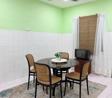 Kuantan House | ROS HIJAU HOUSE Homestay