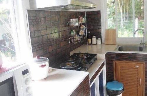 Ko Chang Cottage | Rose Cottage near the sea
