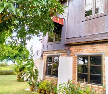 Alor Gajah House | Rose Guest House