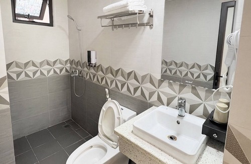 Cat Hai Hotel | Rose Nhung Hotel Catba